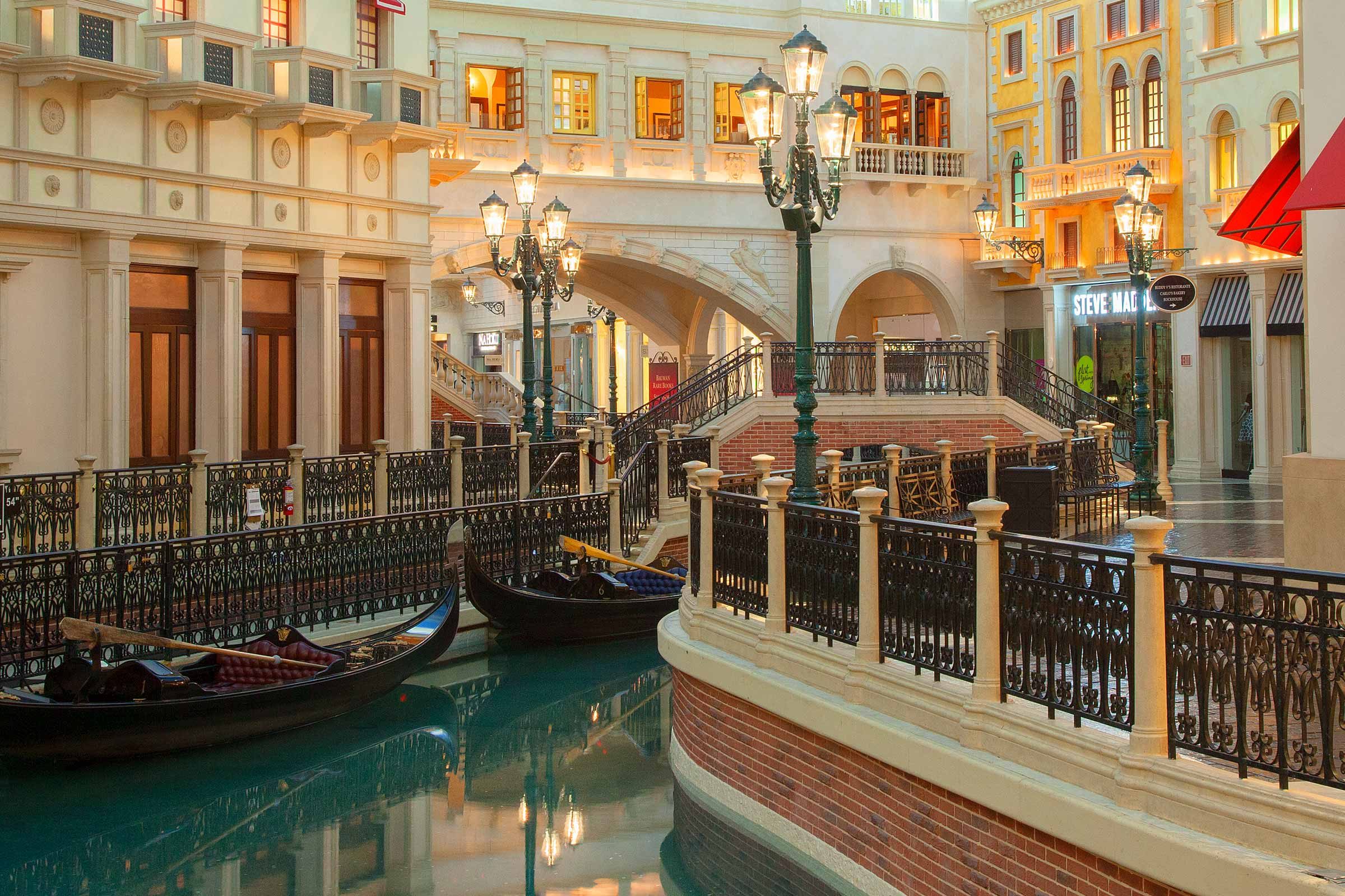 The Venetian Casino in Las Vegas - Tours and Activities