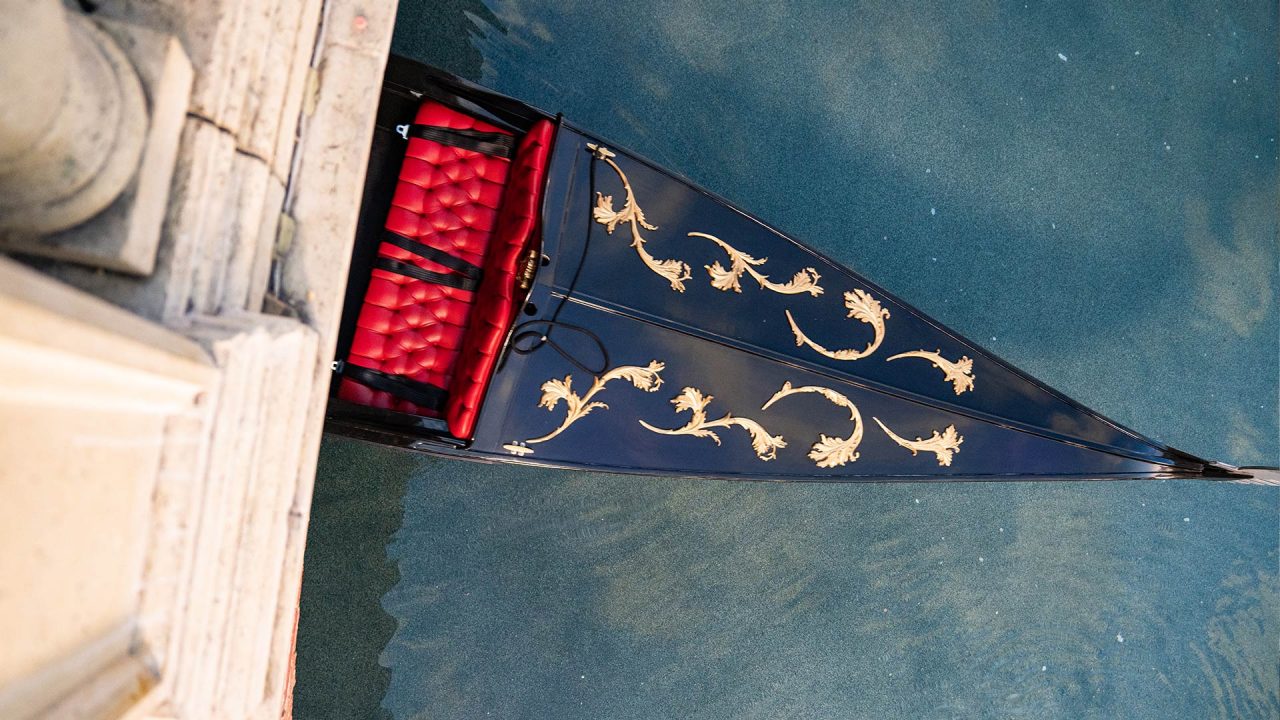 Outdoor Gondolas