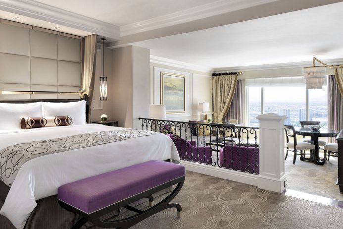 5 top luxury Las Vegas hotel rooms and suites, Casinos & Gaming