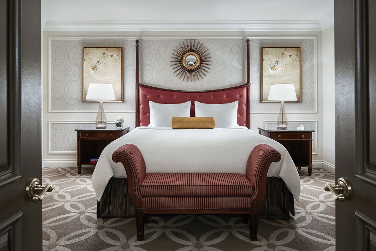 Venetian hotel bed pillows sales