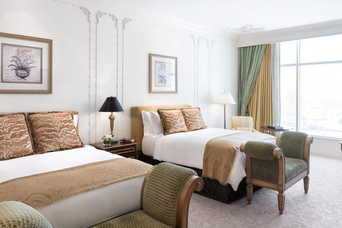 Venetian hotel bed pillows online