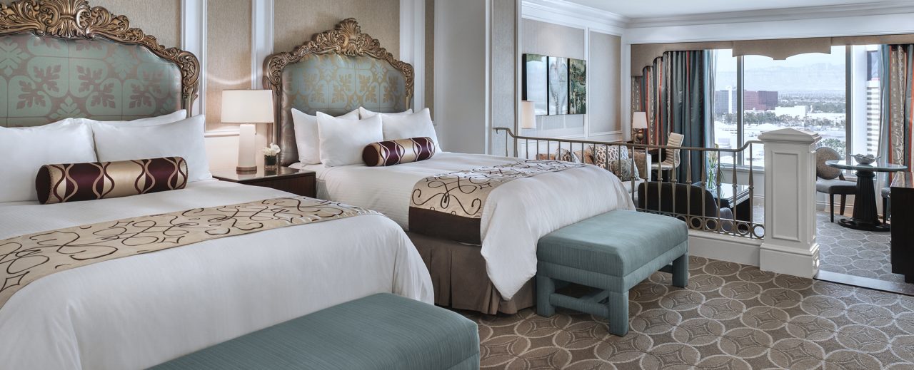 Luxury Two Queen Suite - Venezia